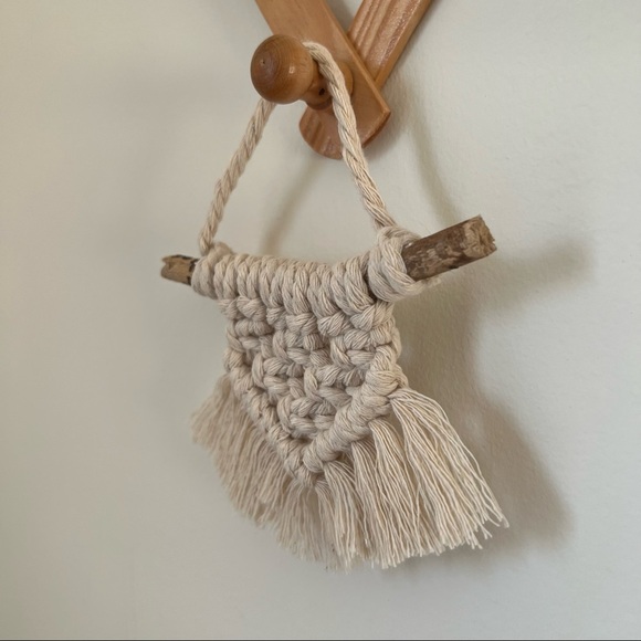 Mini Macrame Wall Hang - Picture 2 of 2